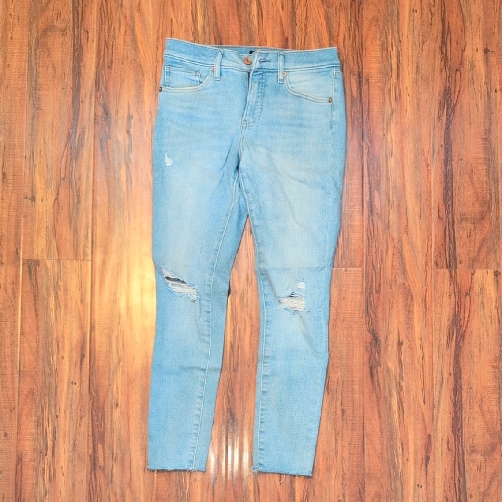 Express Blue Ankle Cropped Jeans with Distressing